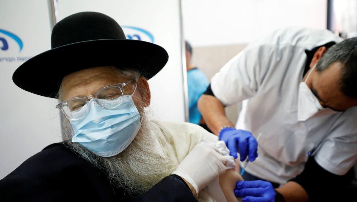 Israel identifica su primer caso de 'flurona', una infección de COVID y gripe