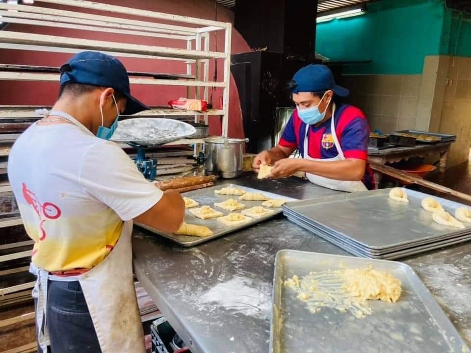 Panaderos de Pomuch aumentan 10 pesos al precio de la rosca de reyes