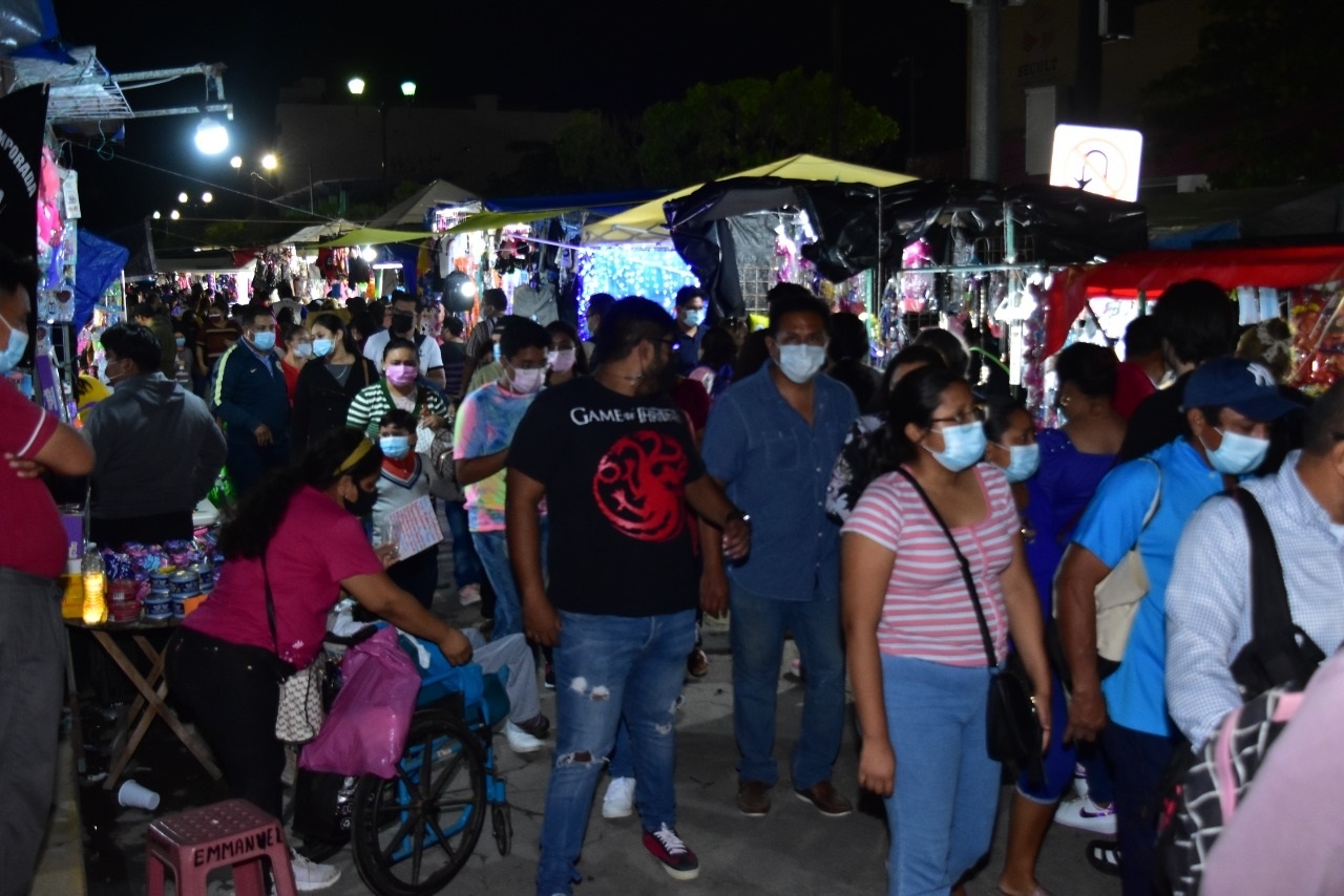 Reyes Magos se olvidan de ómicron y salen a las calles por un regalo en Campeche: VIDEO