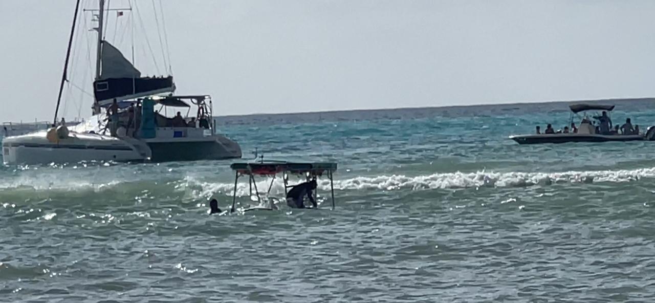 Conanp evaluará daños en El Cielito, Cozumel, tras hundimiento de una embarcación