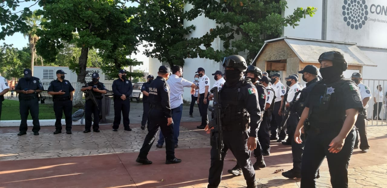 Detectan brote de COVID en personal de la Policía Municipal de Cozumel