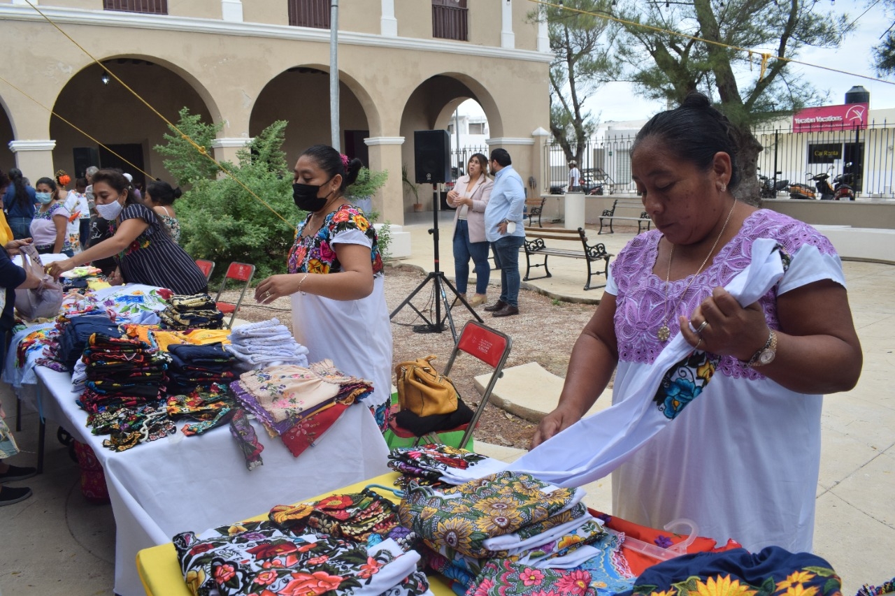 Artesanos de Yucatán expondrán sus productos en la Expo 'Uh Pixan Cah' en Progreso