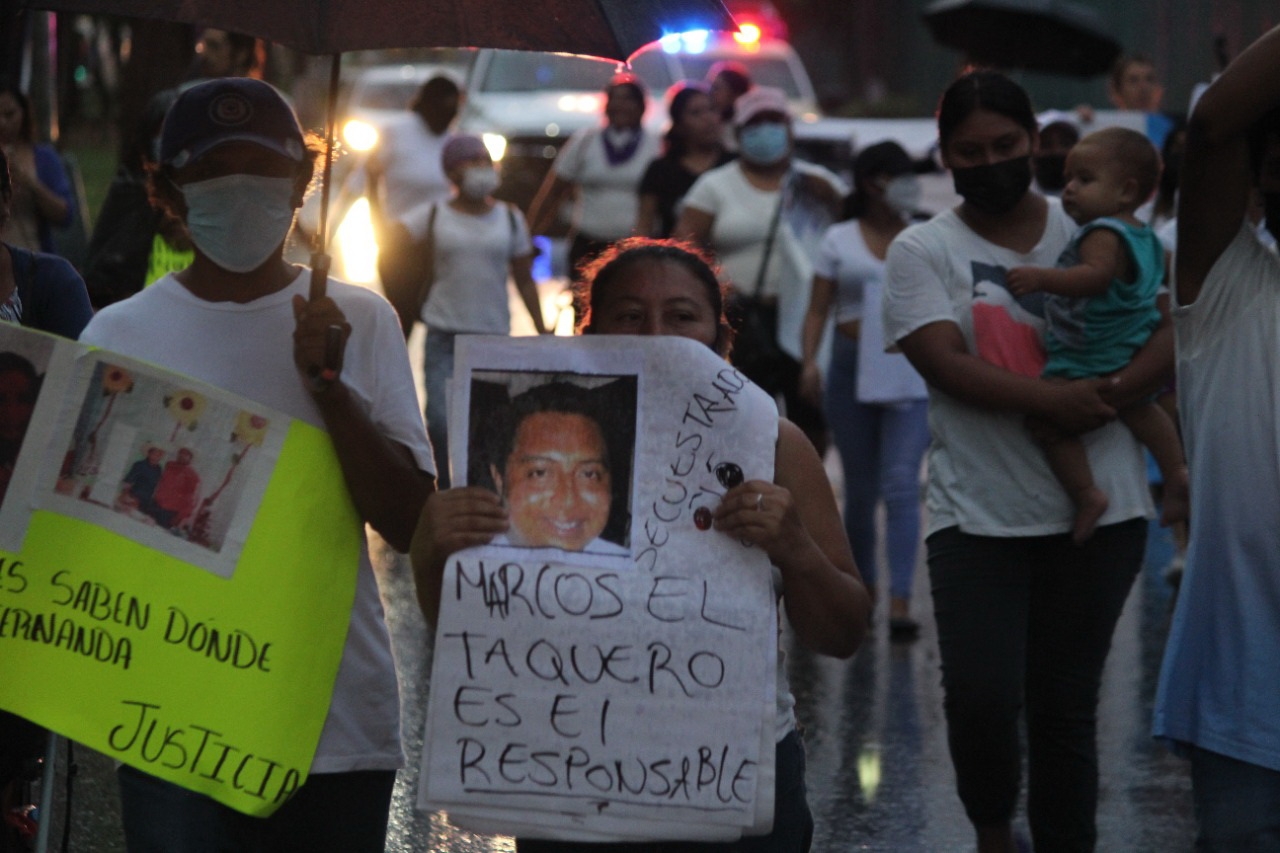 Padres de Cayetana, joven desaparecida en Quintana Roo, mantienen su búsqueda en Yucatán