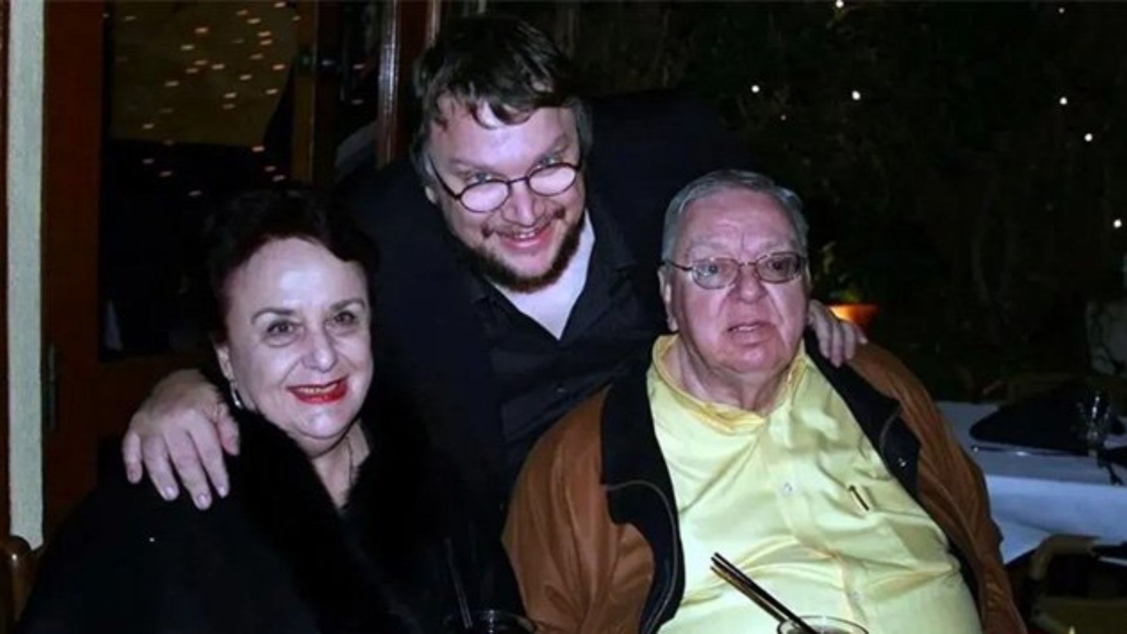 Guillermo del Toro se viste de luto tras la muerte de su madre: "Acaba de fallecer"