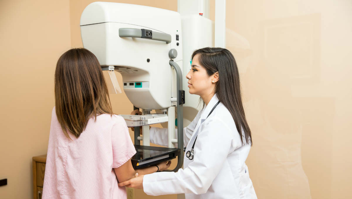 Expertas sugieren mastografía contrastada para detectar cáncer de mama