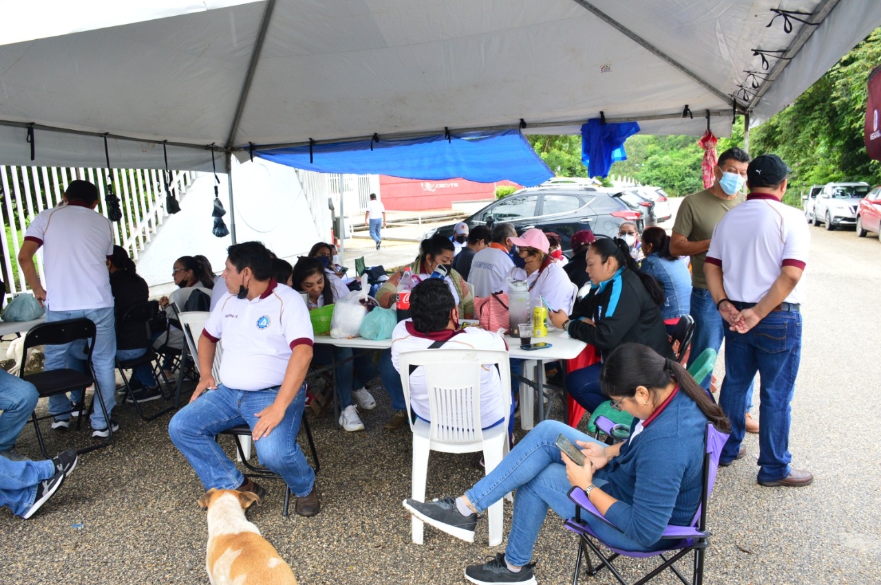 Sindicalizados del Cecytec Campeche suspenden labores en los siete planteles