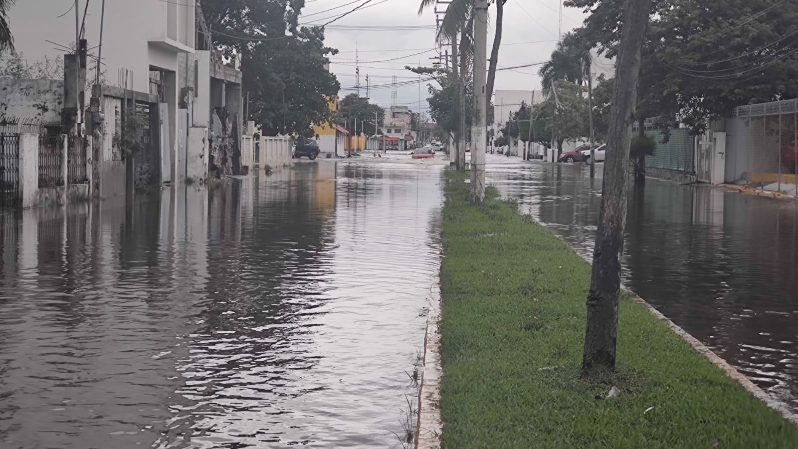 Nueve municipios de Campeche mantienen el riesgo alto por fuertes lluvias este miércoles