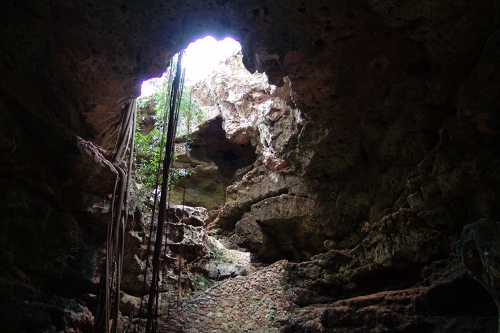 Algunas de las galerías de las grutas de Loltún y Balancanché todavía están inundadas, declaró el INAH