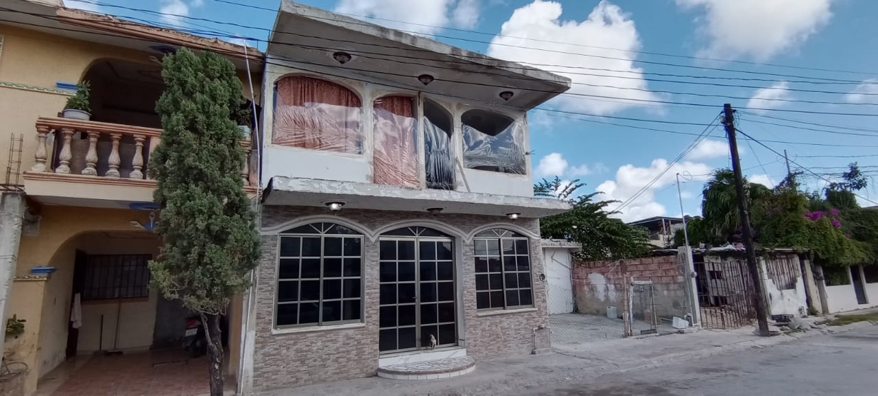 Cancún: Balean fachada de una vivienda en el fraccionamiento Barrio Maya