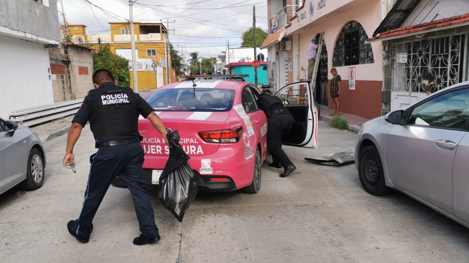 Detienen a joven cuando se paseaba con autopartes robadas en Ciudad del Carmen
