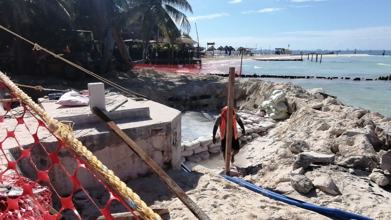 Comienzan los trabajos de instalación de nuevo cableado en Isla Mujeres