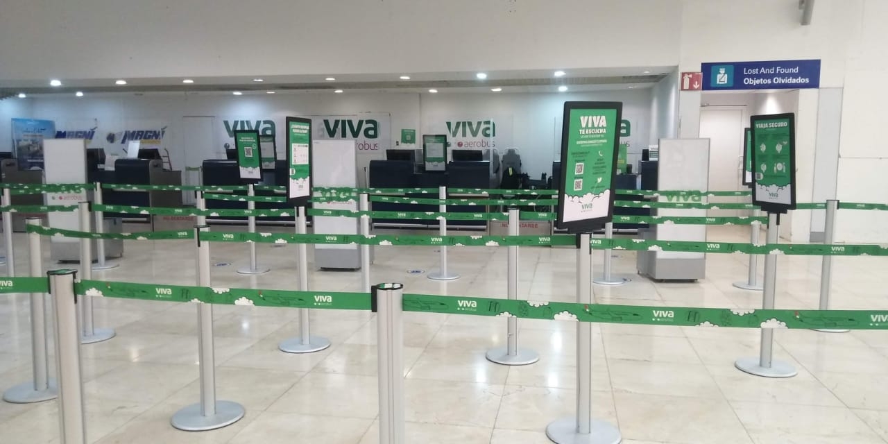 Pasajera exhibe presunta mafia entre VivaAerobus y una agencia de viajes en el aeropuerto de Mérida