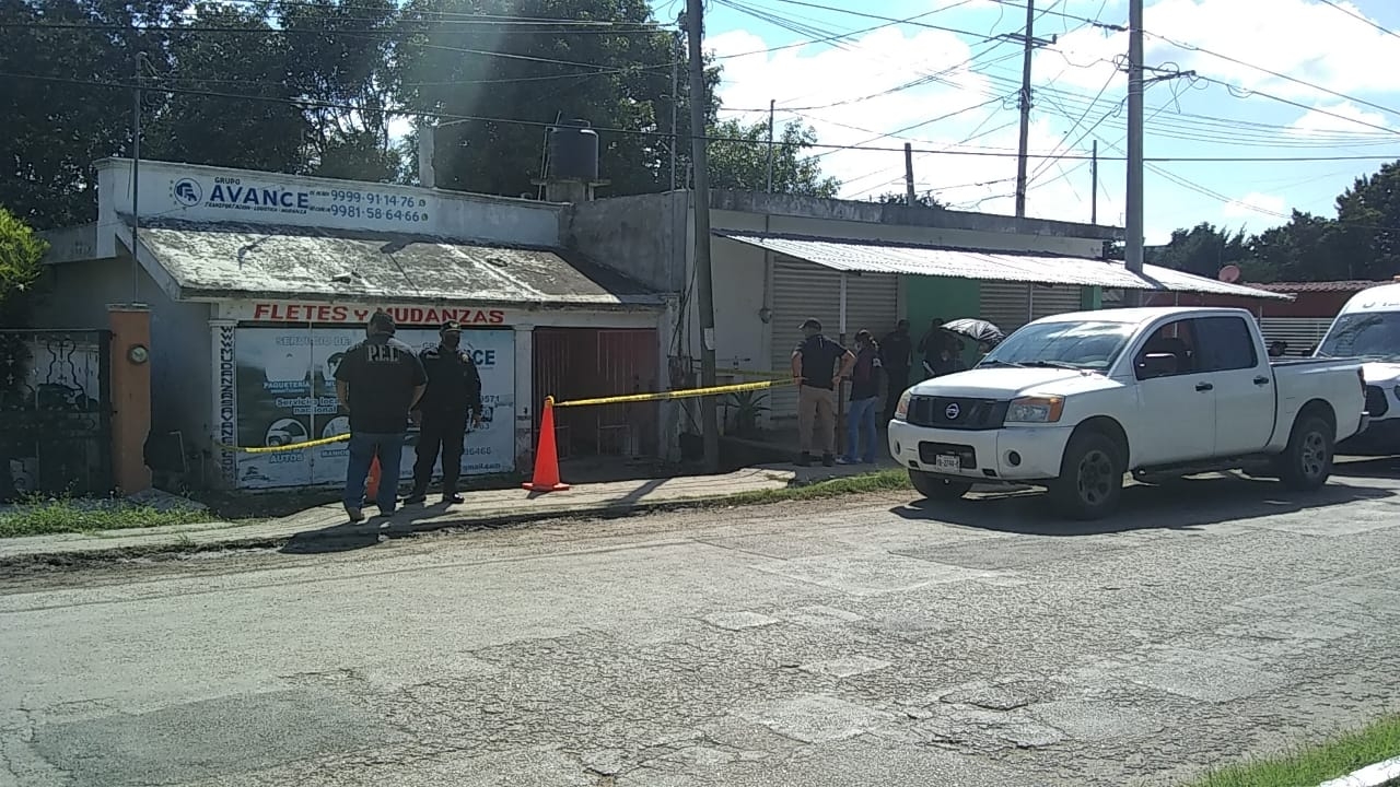 Hallan a un hombre muerto dentro de un local en la colonia Plan de Ayala Sur en Mérida