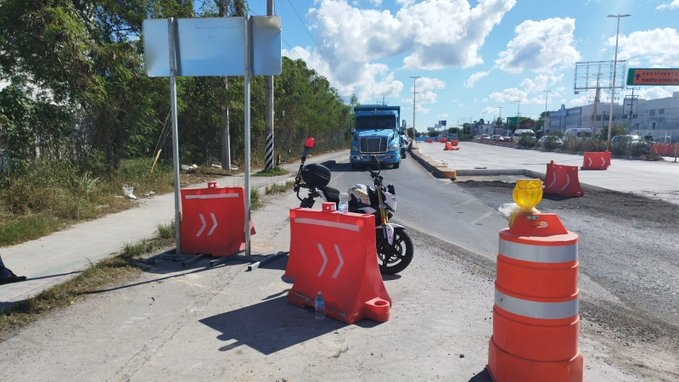 Reportan tráfico fluido y sin congestionamiento en la carretera Playa del Carmen - Cancún