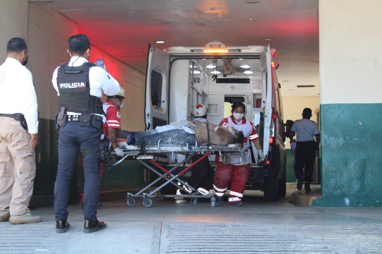 Joven de 20 años cae dentro de una trituradora de piedras en Campeche