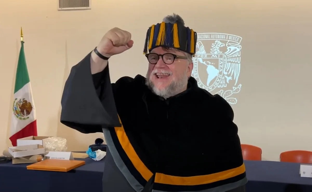 Guillermo del Toro recibe doctorado Honoris Causa por parte de la UNAM
