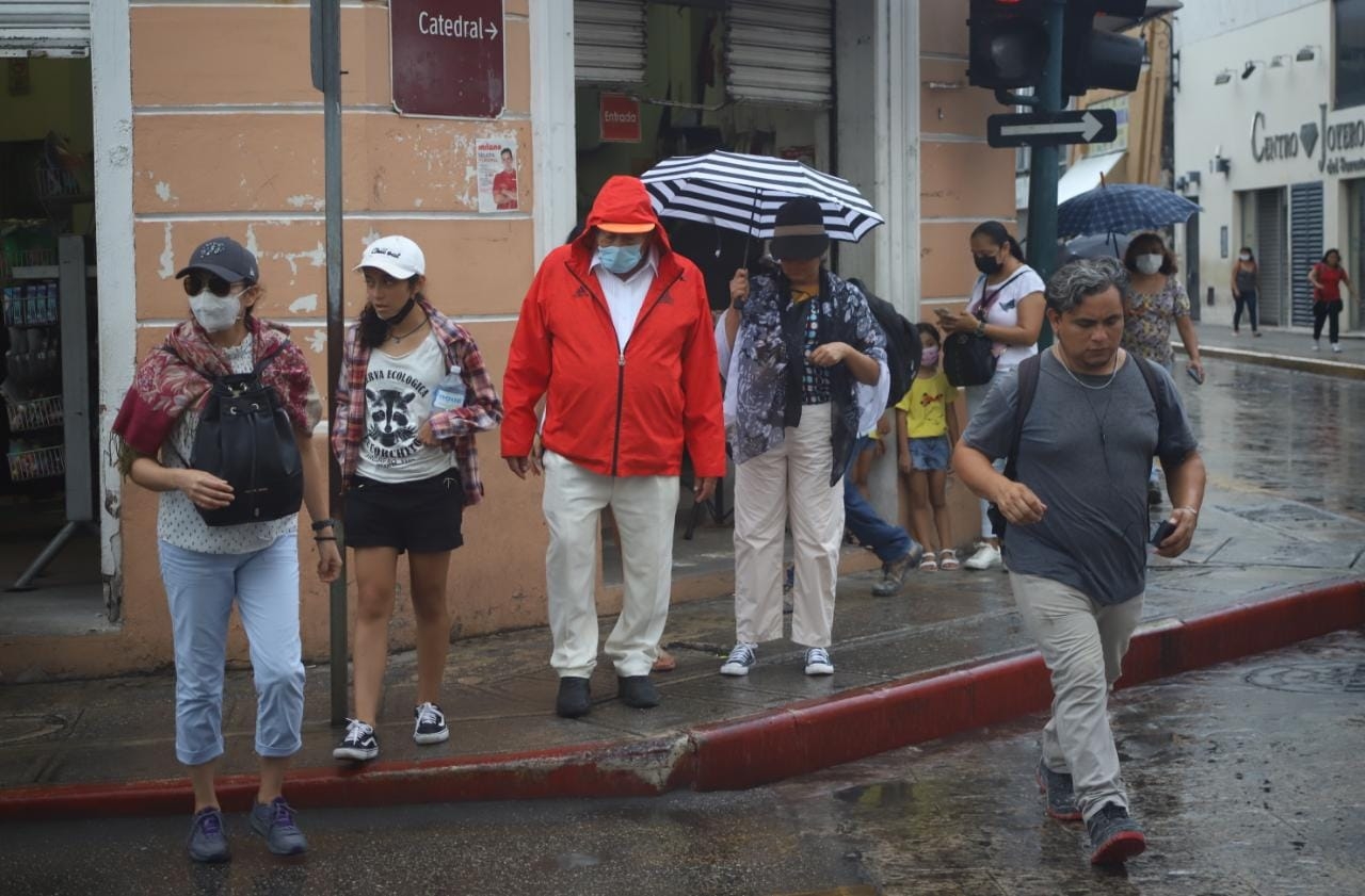 Clima de Mérida 25 de abril: Día nublado con lluvias y chubascos este martes