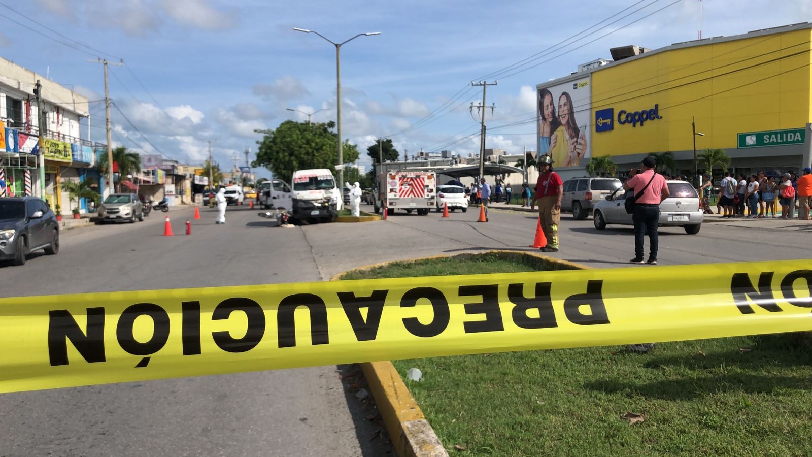 Trágico accidente sobre la avenida Nichupté en Cancún deja saldo de un muerto
