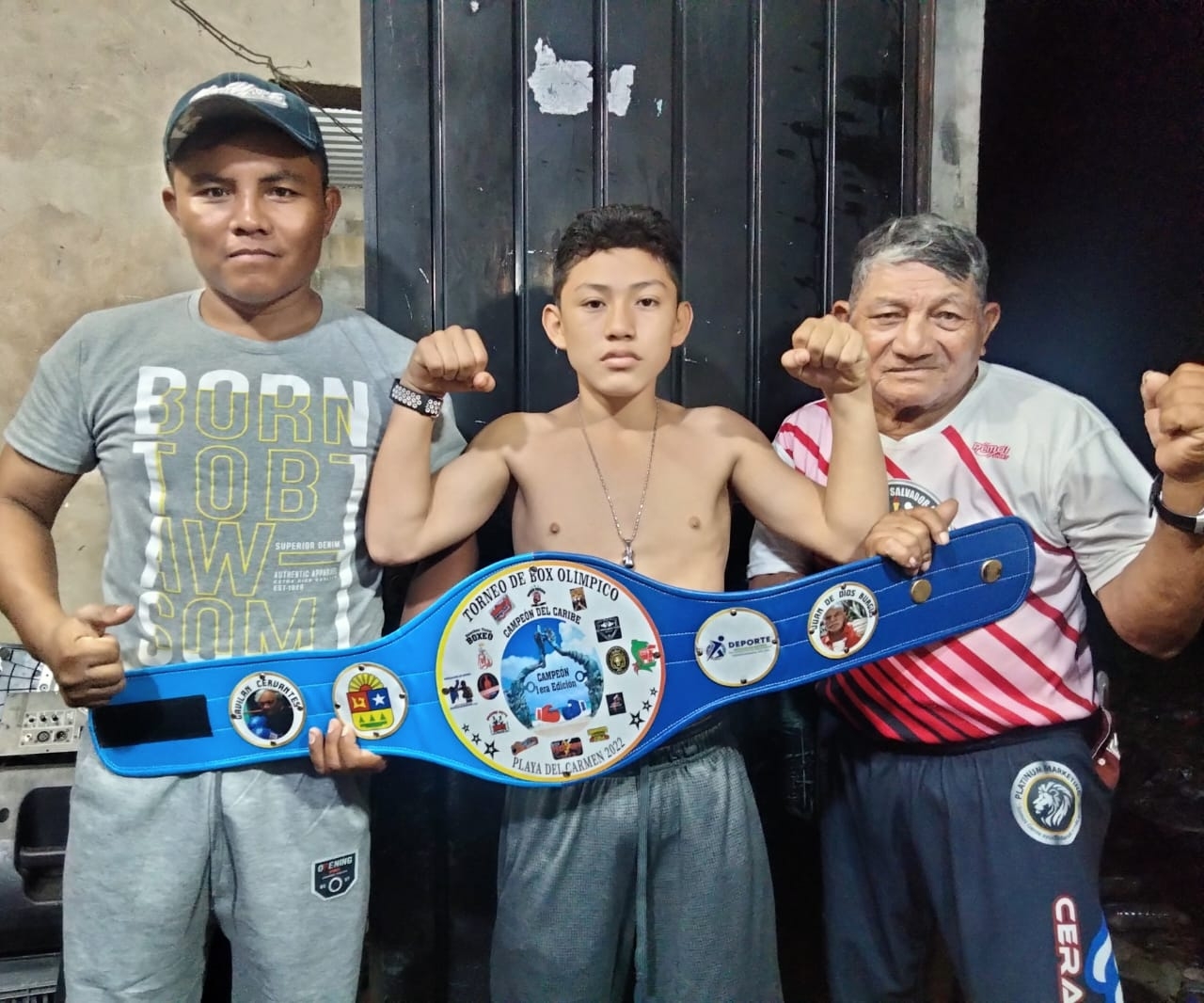 Joven de 14 años de Izamal gana torneo de box del Caribe en Playa del Carmen