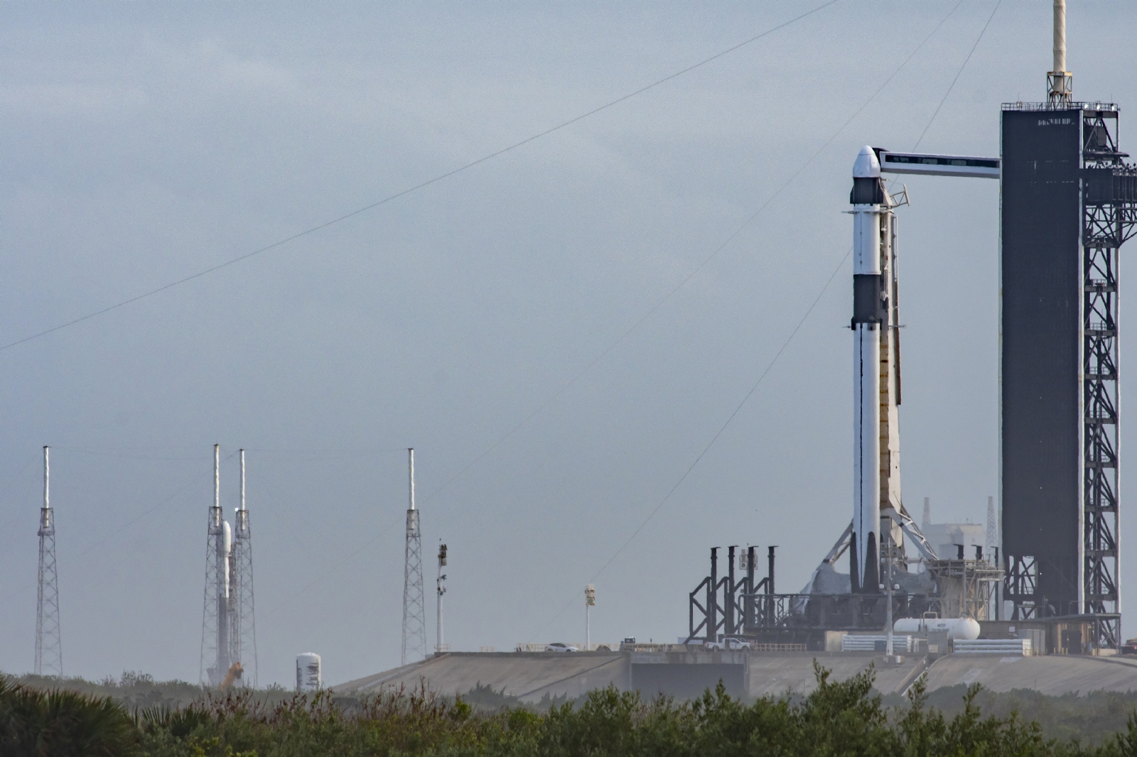 NASA y SpaceX posponen el despegue de misión de abastecimiento a la EEI