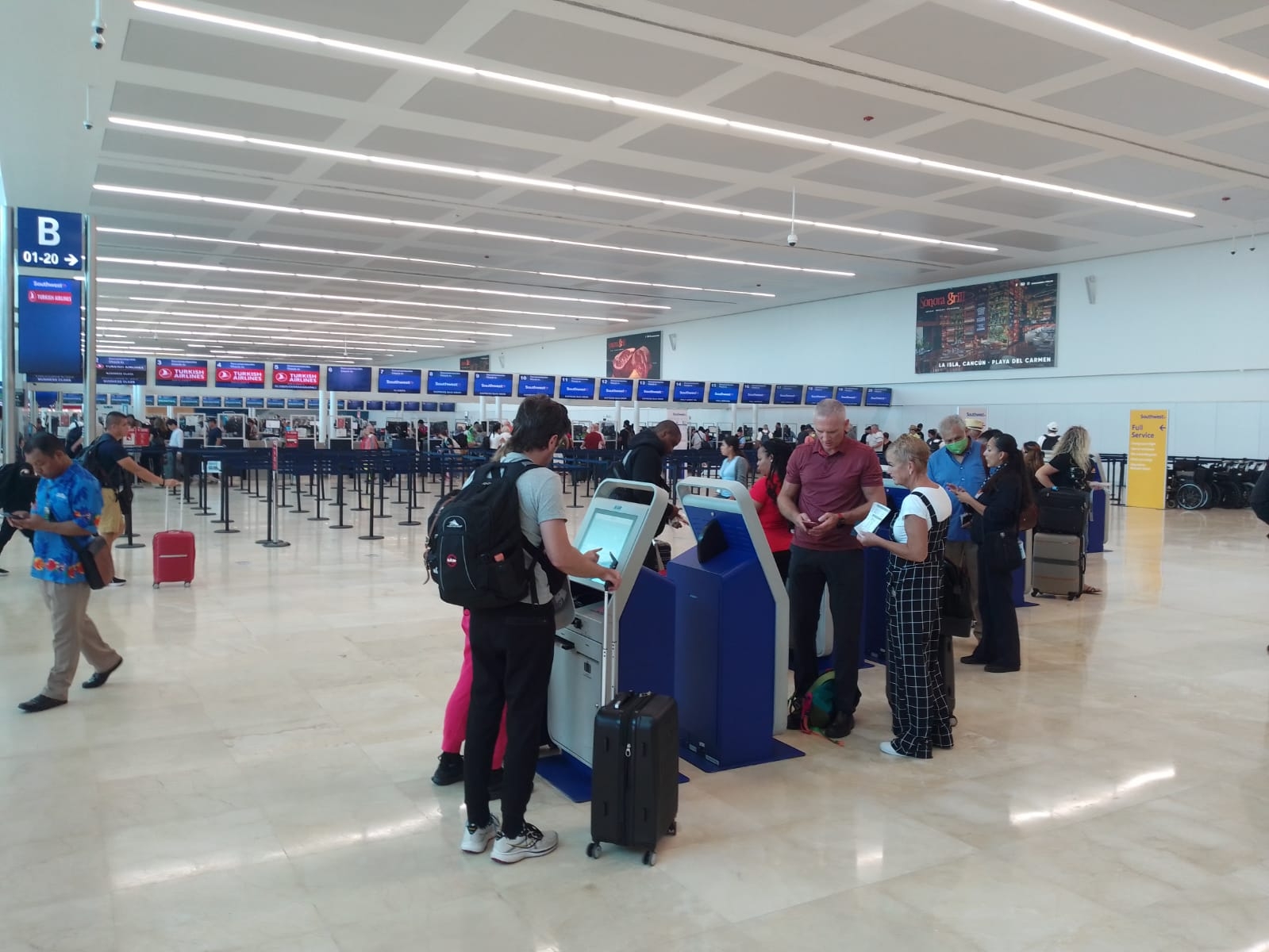 Aeropuerto de Cancún registra 519 operaciones aéreas programadas: EN VIVO