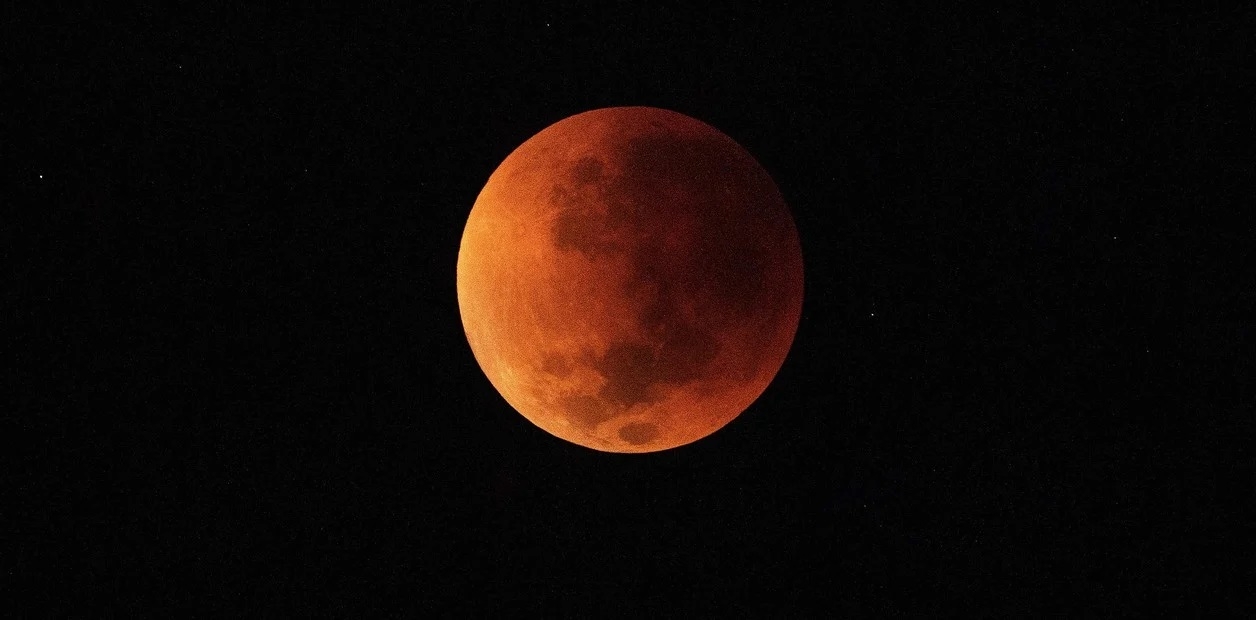 Yucatecos se quedarán con las ganas; Eclipse Lunar no podrá verse este martes