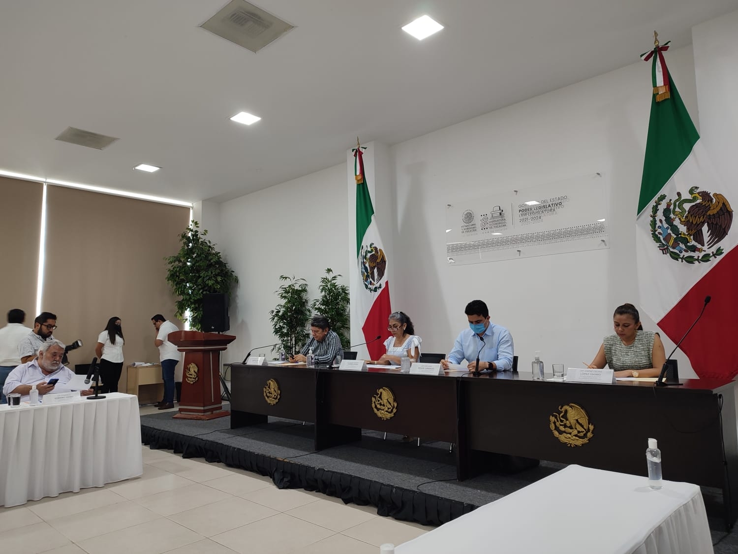 Congreso de Yucatán revela a los postulantes para la Medalla Héctor Victoria Aguilar