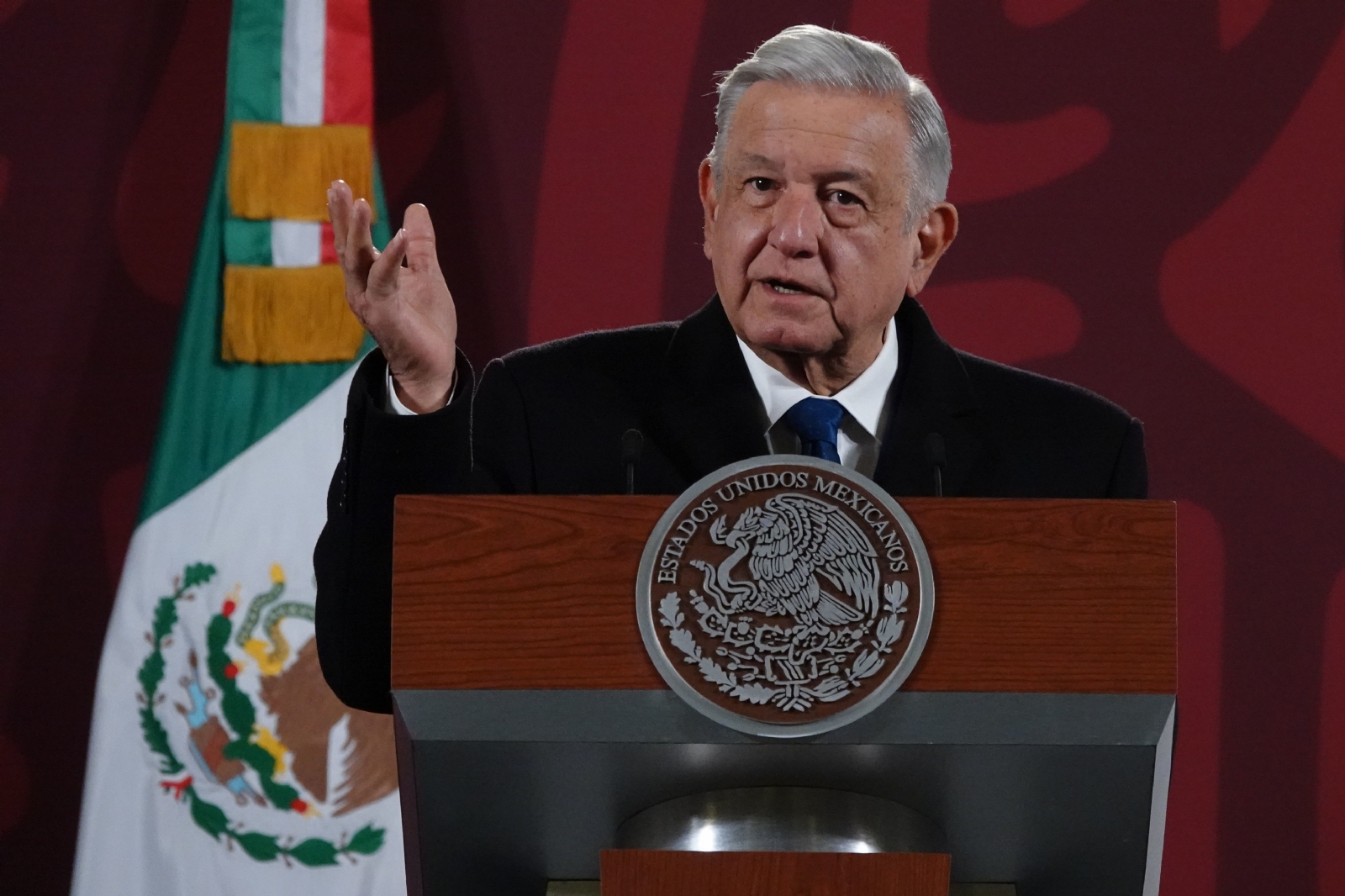 AMLO niega injerencia de México en conflictos políticos de Perú