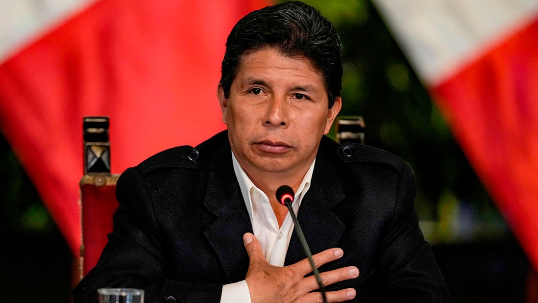Pedro Castillo pide a tribunal que los restituya como Presidente de Perú
