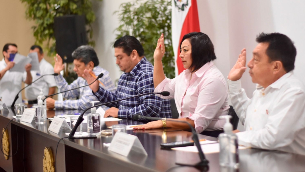 Congreso de Yucatán designa a los acreedores de las preseas Héctor Víctor Aguilar y Pánfilo Novelo
