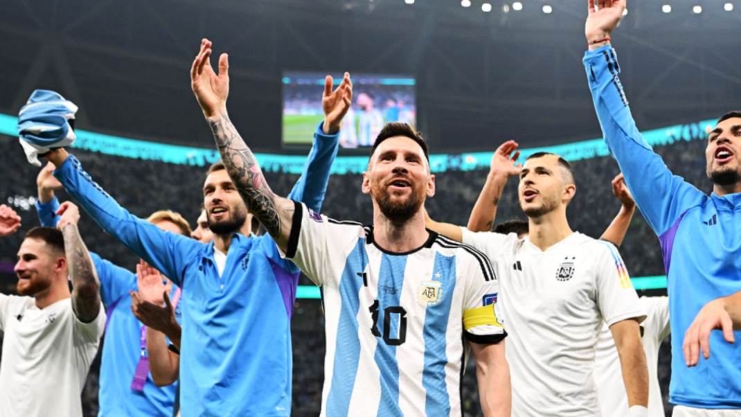 Messi arma una fiesta en Rosario para despedir el año con sus compañeros