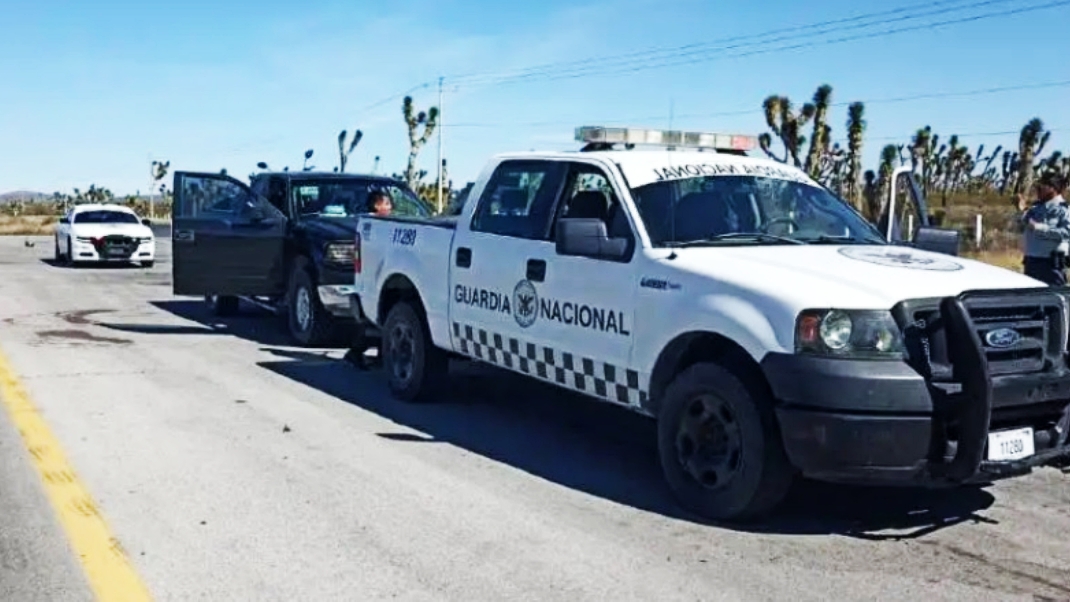 Sicarios asaltan a caravana de paisanos en Zacatecas; les quitan seis autos