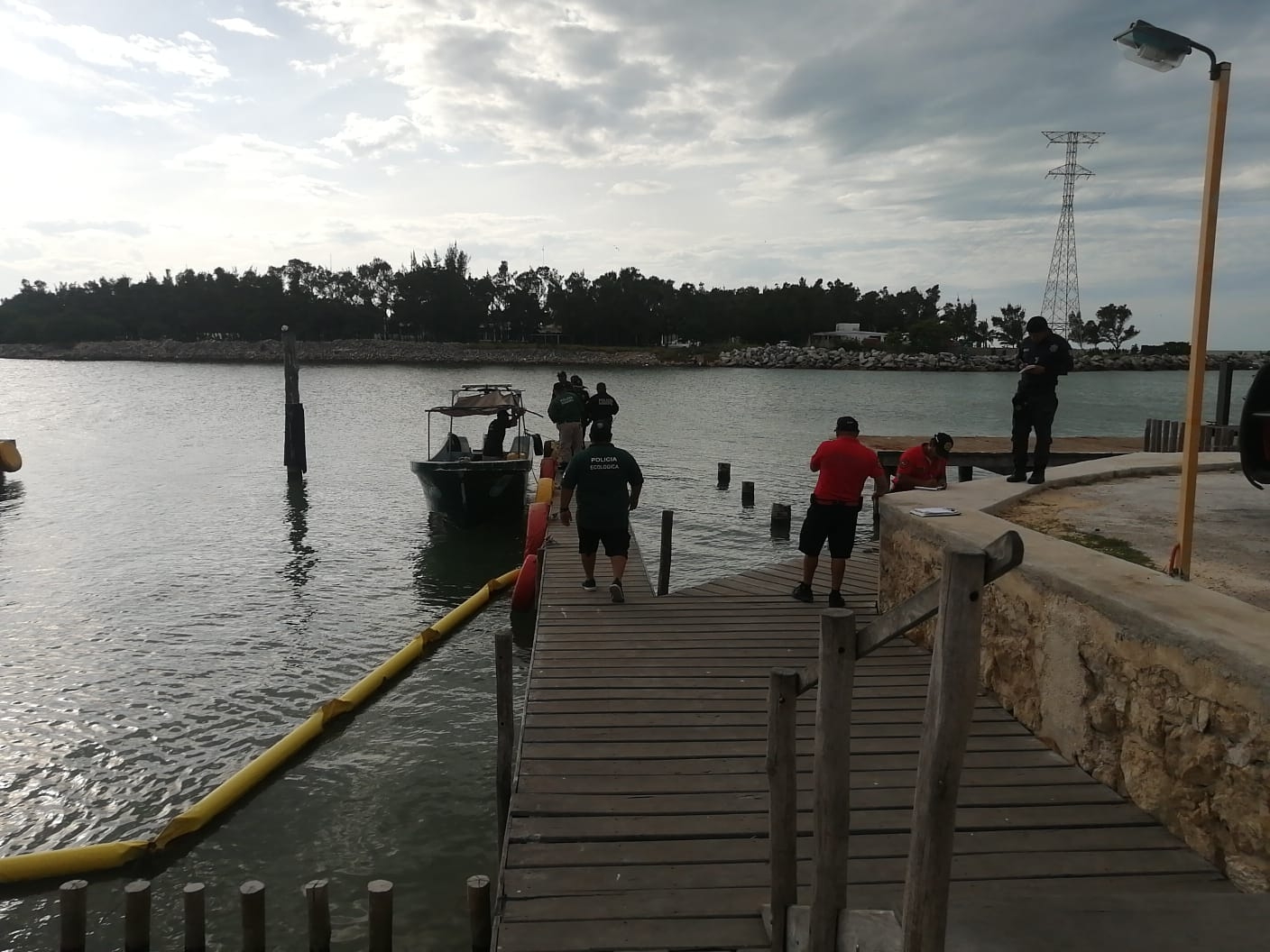 Encuentran el cuerpo de un hombre ahogado en Progreso: EN VIVO
