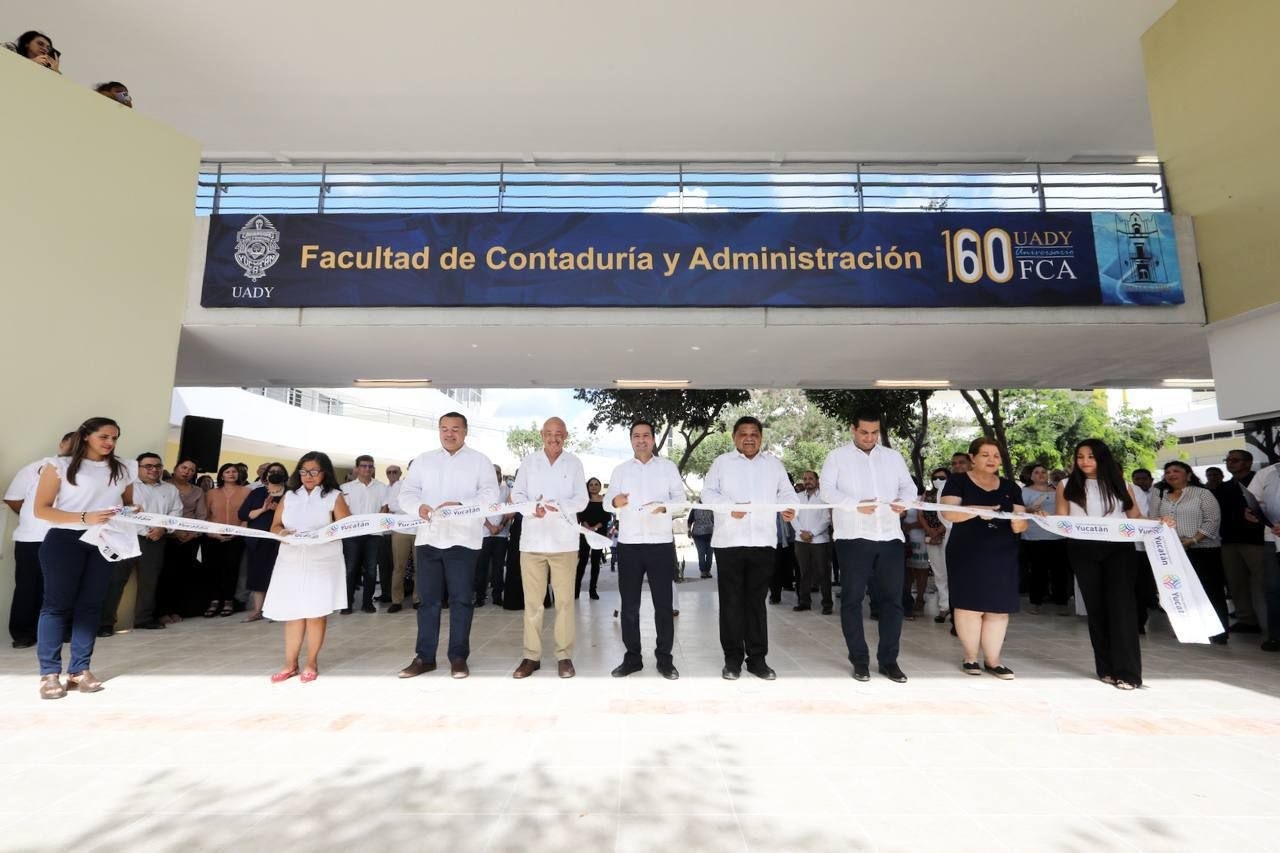 Inaugura Mauricio Vila nuevo edificio de la Facultad de Contaduría y Administración de la UADY