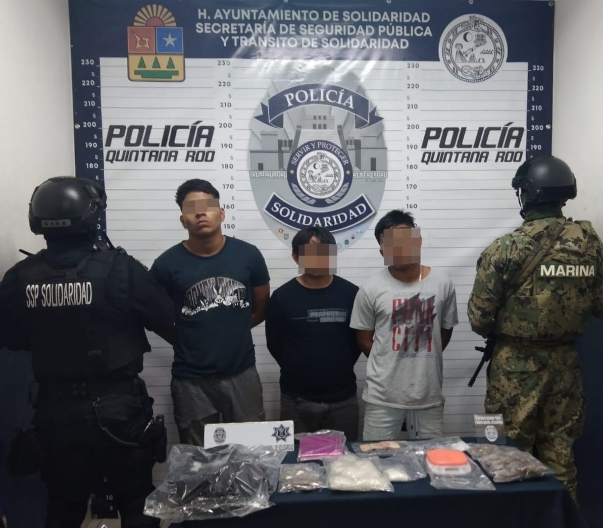 Semar detiene a tres presuntos narcomenudistas en Playa del Carmen