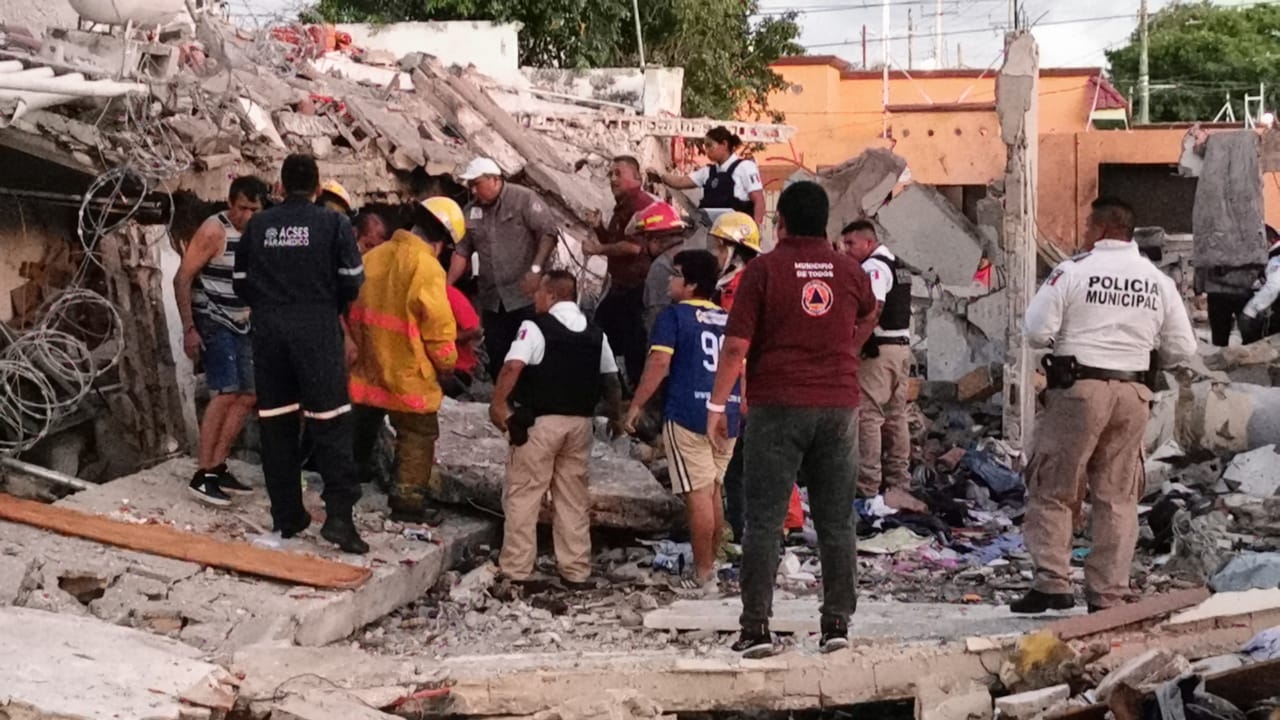 Explota casa en Ciudad del Carmen: Falta de peritos impide conocer causas del accidente