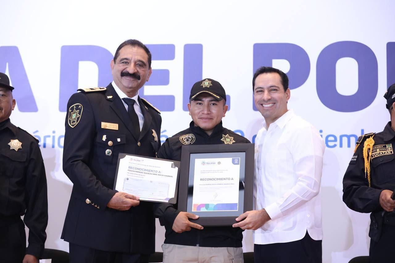 El Gobernador de Yucatán celebra el Día del Policía