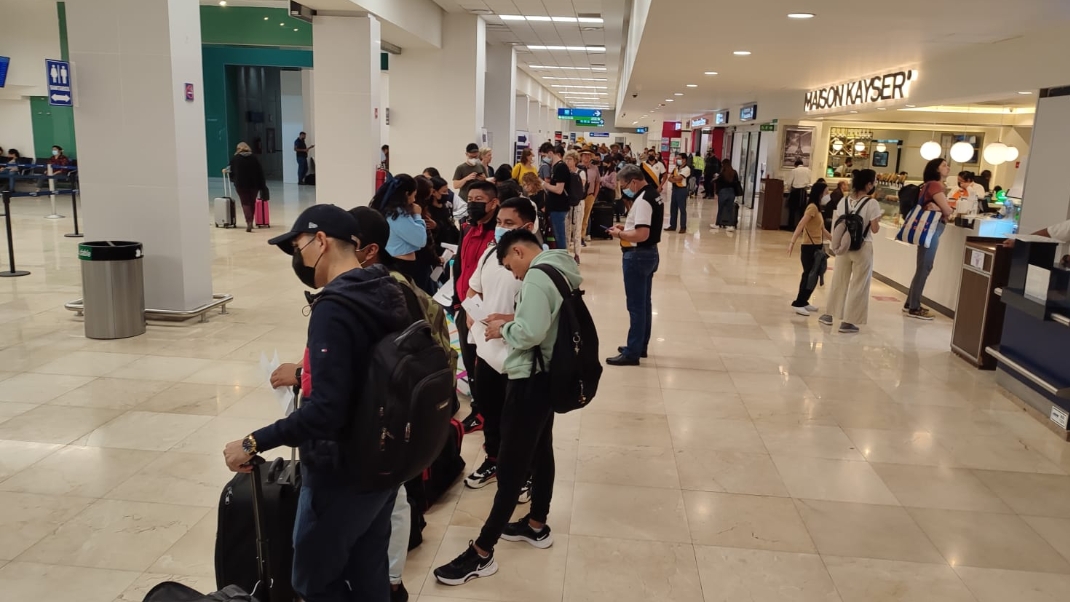 Onda gélida retrasa llegada de vuelos al aeropuerto de Mérida este sábado 24 de diciembre