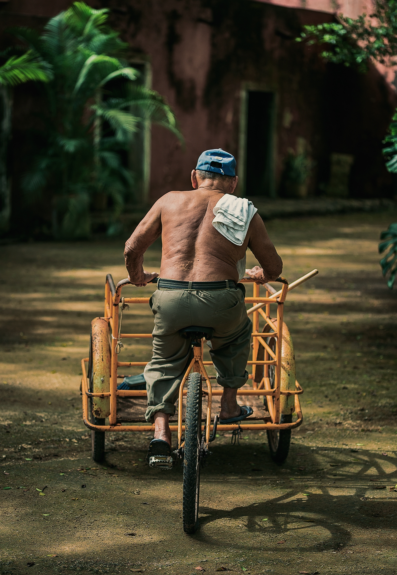Roban triciclo a un abuelito en Chocholá, Yucatán