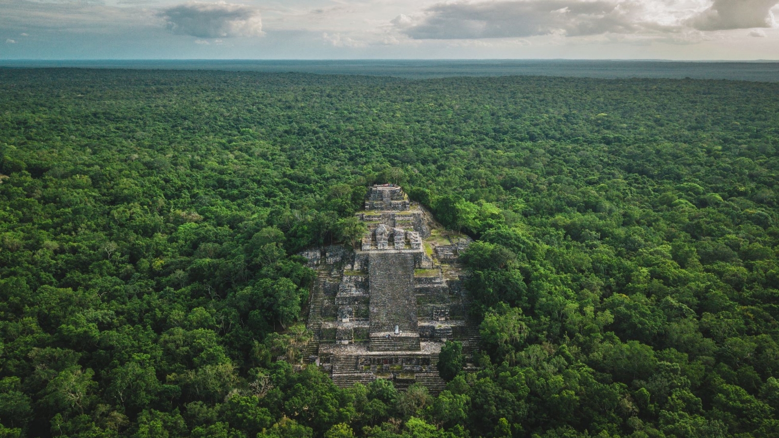 Despliegan operativo de seguridad en Calakmul y zonas arqueológicas de México