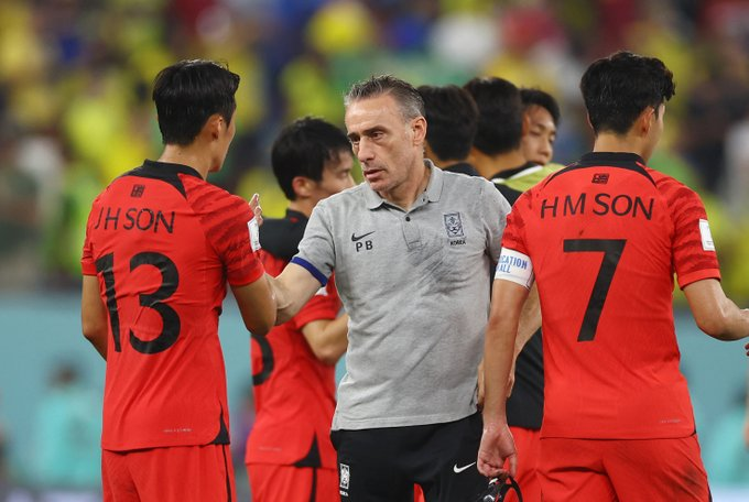 Paulo Bento dejó de ser técnico de Corea del Sur tras la eliminación ante Brasil