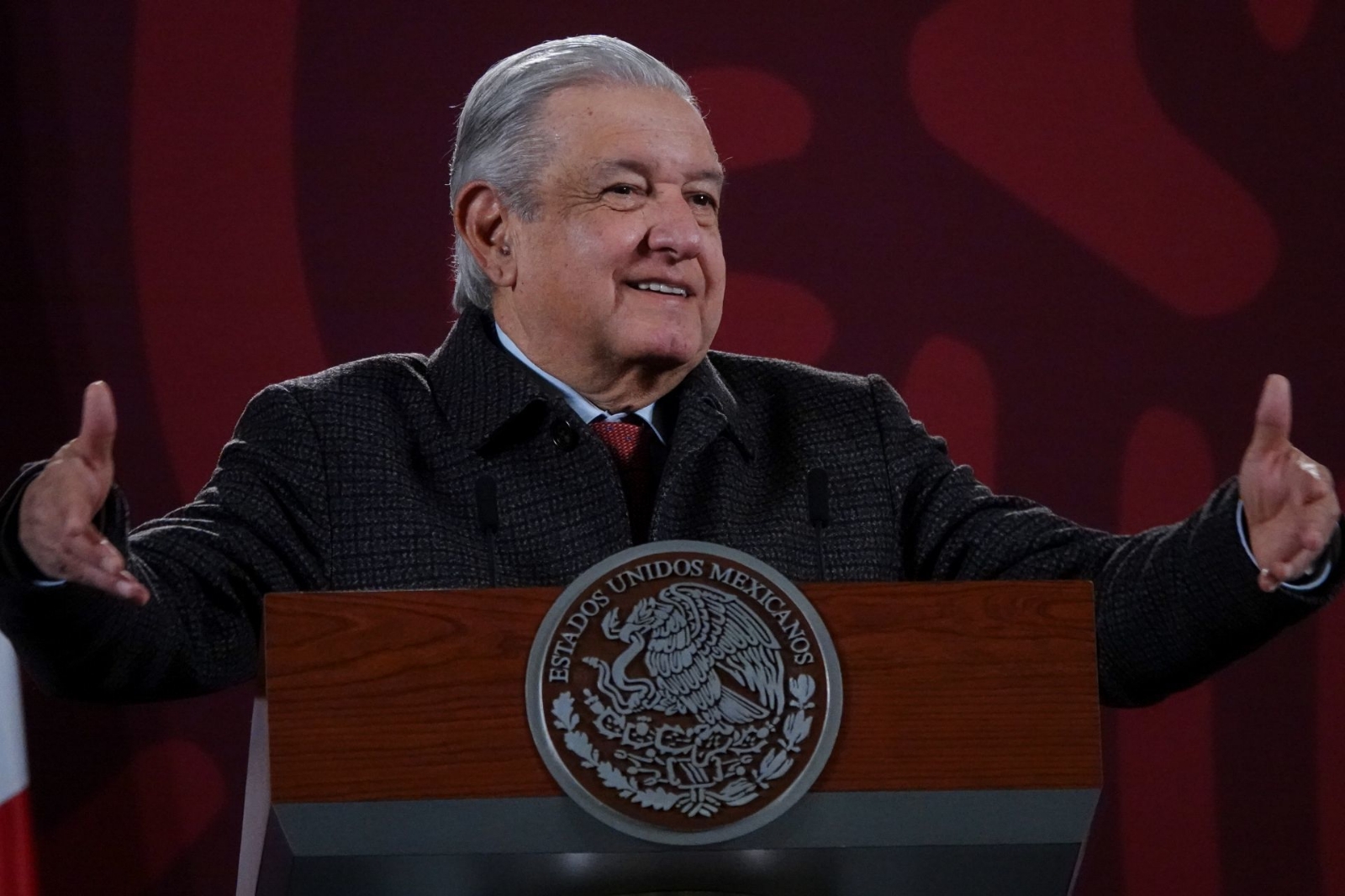 El Presidente de México aprovechó para deslindarse del ganador de la elección, Ricardo Aldana