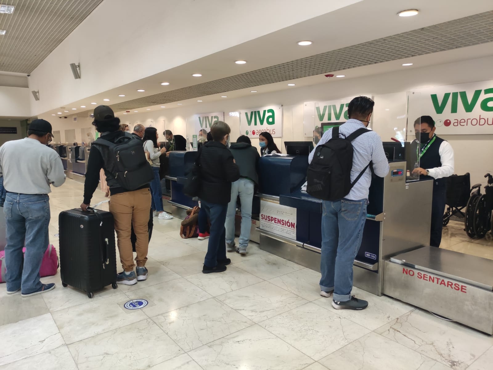 Viva Aerobus retrasa llegada del vuelo 1100 CDMX-Mérida