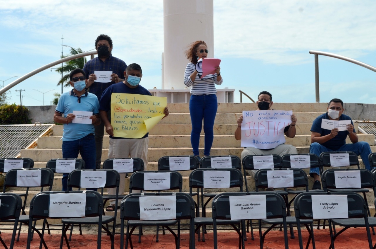 Realizan segunda manifestación de periodistas en Campeche