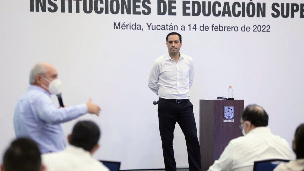 Mauricio Vila se reunió con directivos de diversas universidades