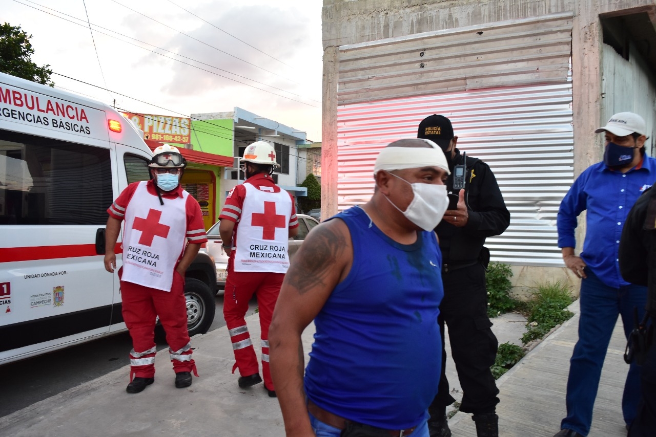 Pareja de ladrones asalta y golpea a operadores de pipa de gas en Campeche