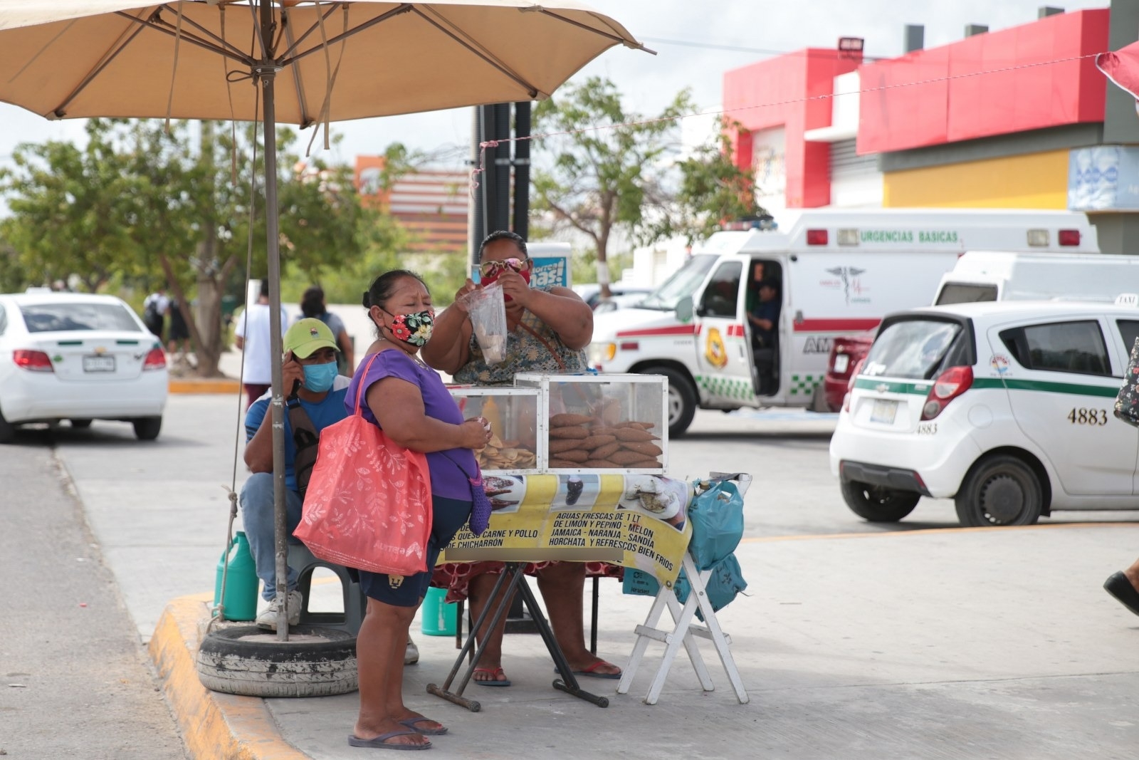 Mujeres, las que más trabajan en la informalidad en Quintana Roo, reportan