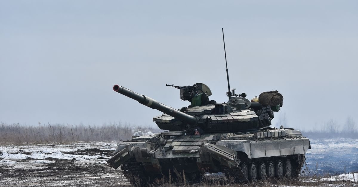 Atacan con proyectiles a funcionarios militares de Ucrania