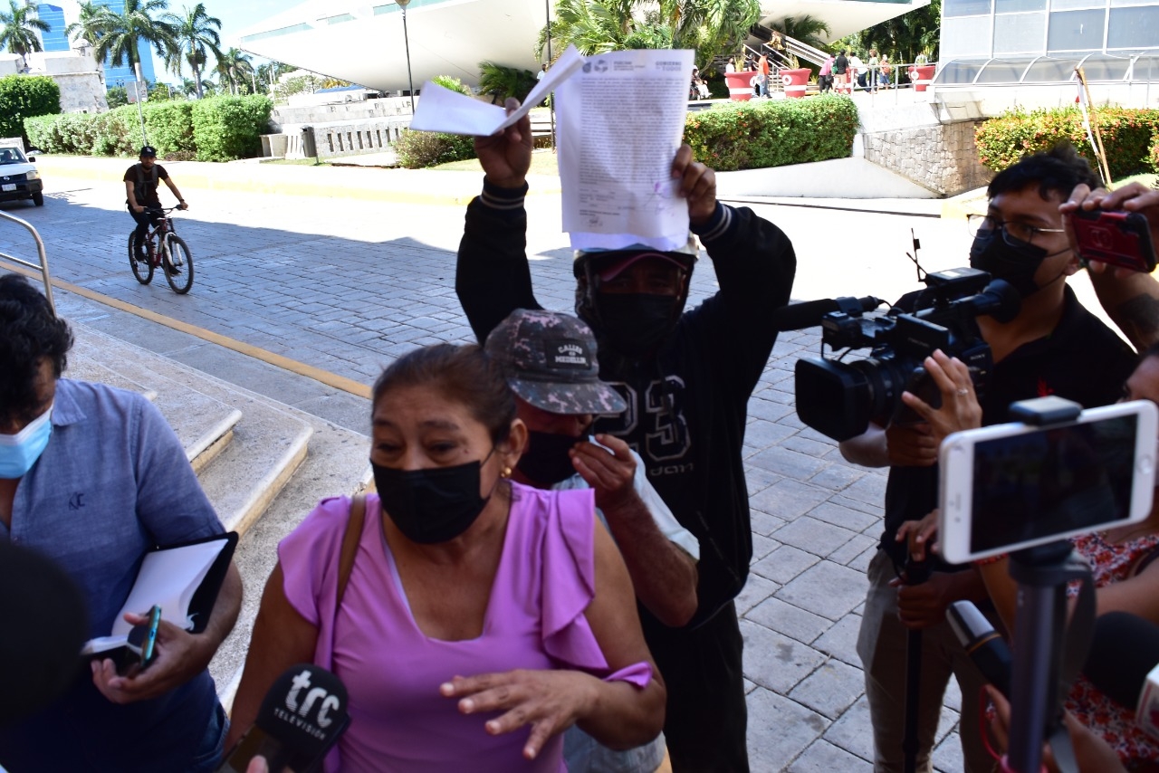 Denuncian al comisario de Pich por amenazas a familia; presentan denuncia a la FGE de Campeche