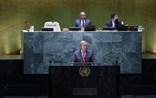 "Desde el fondo de mi corazón: presidente Putin, impida que sus tropas ataquen Ucrania", pide el secretario de la ONU